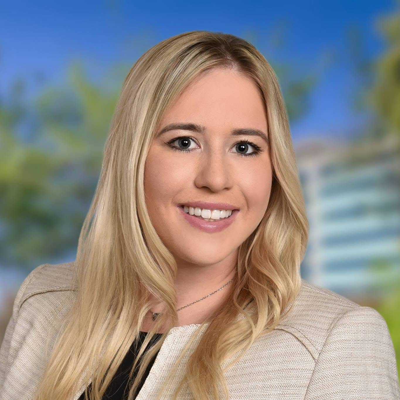 Savanna Hanks, listing agent